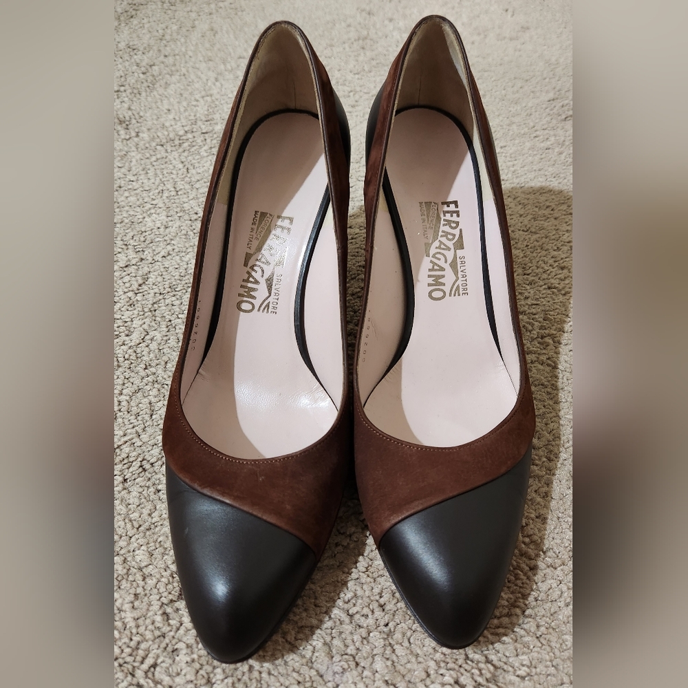 Salvatore Ferragamo Womens Brown Almond Toe Slip On Stiletto Pump Heels Sz 9.5B